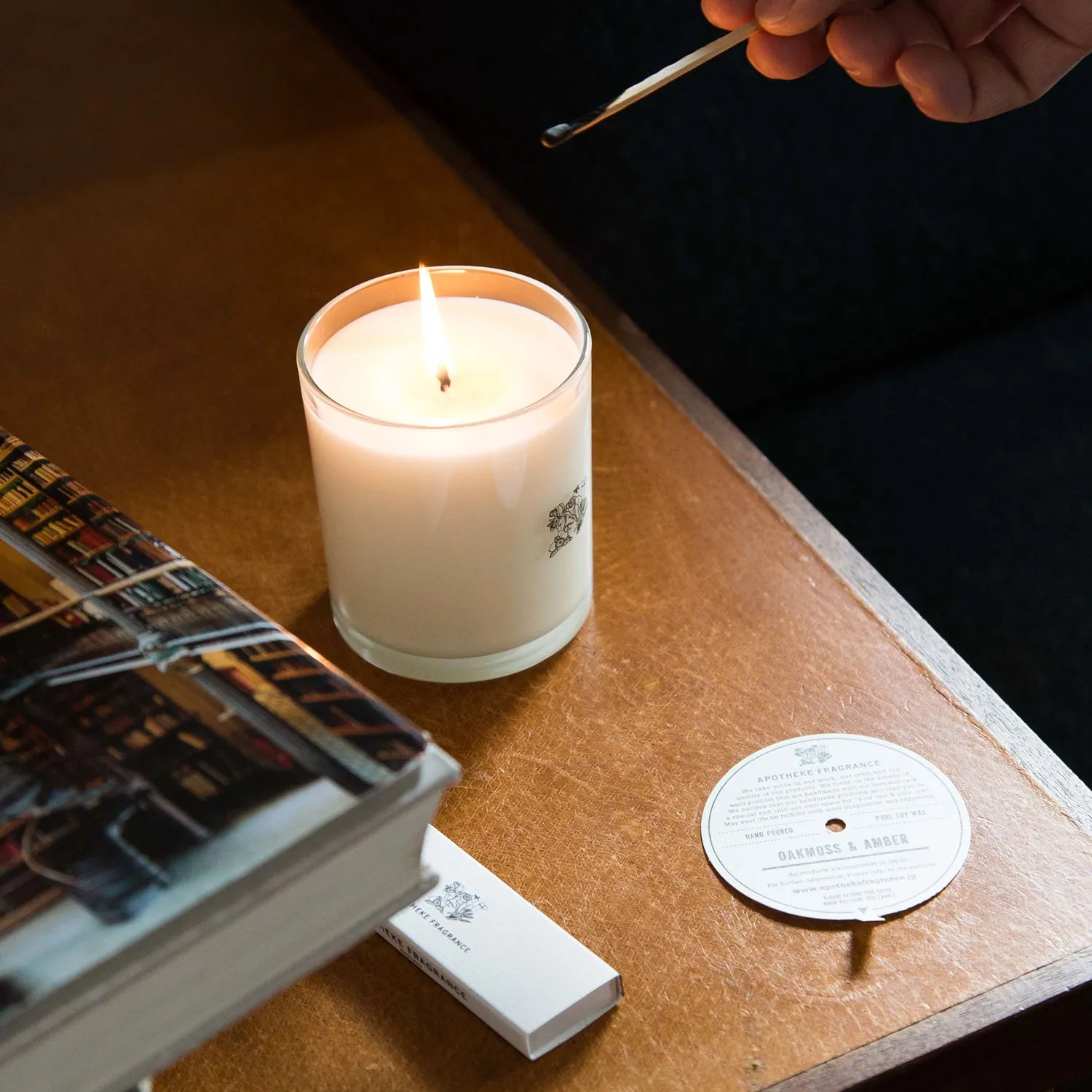 Apotheke Fragrance Regular Candle "Oakmoss And Amber"