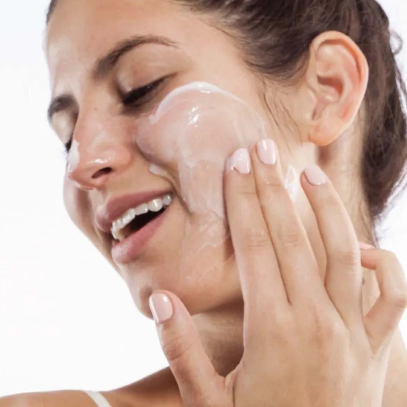 Mighty Brighty Vitamin C   Chamomile Brightening Mask