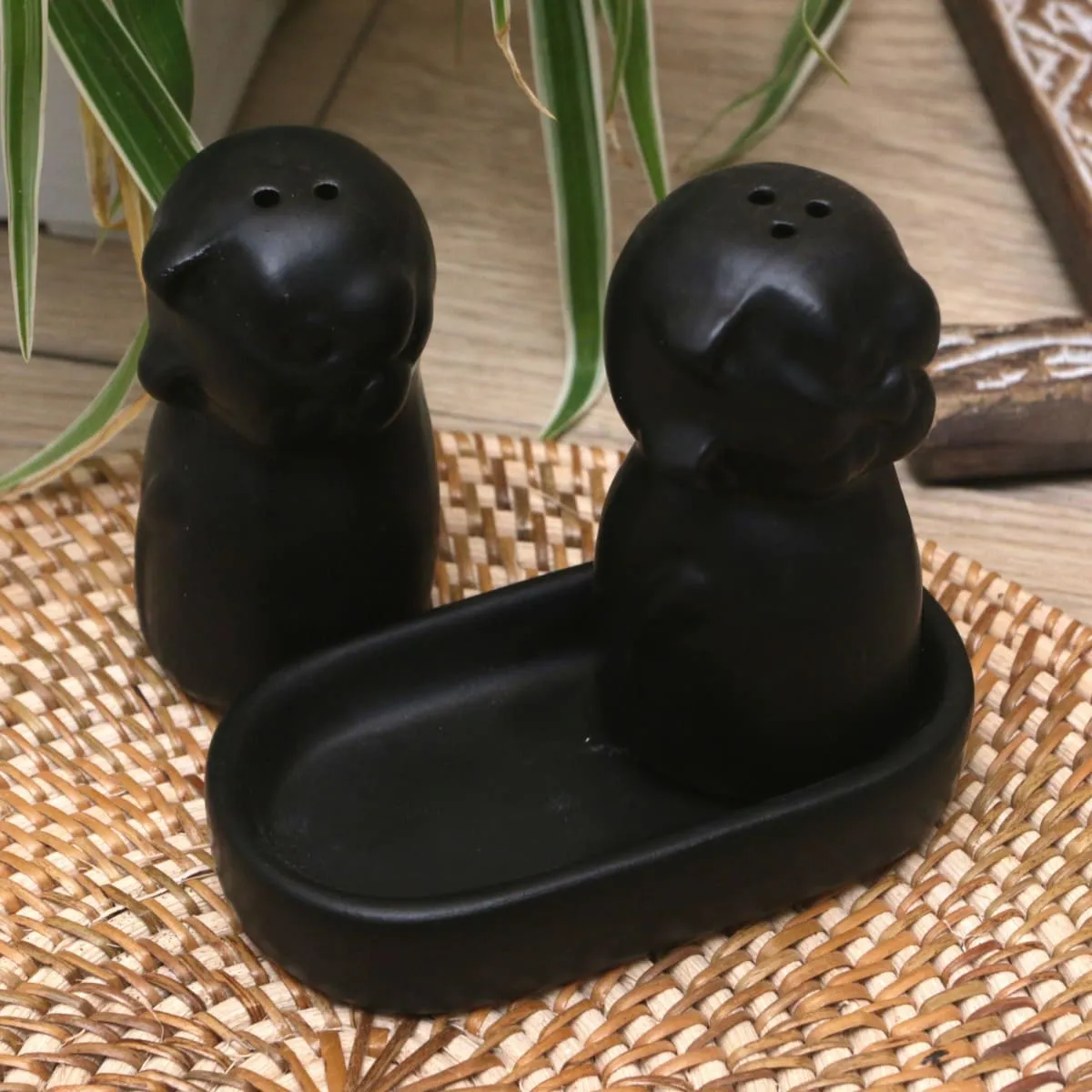 Novica Dark Felines Ceramic Salt And Pepper Set