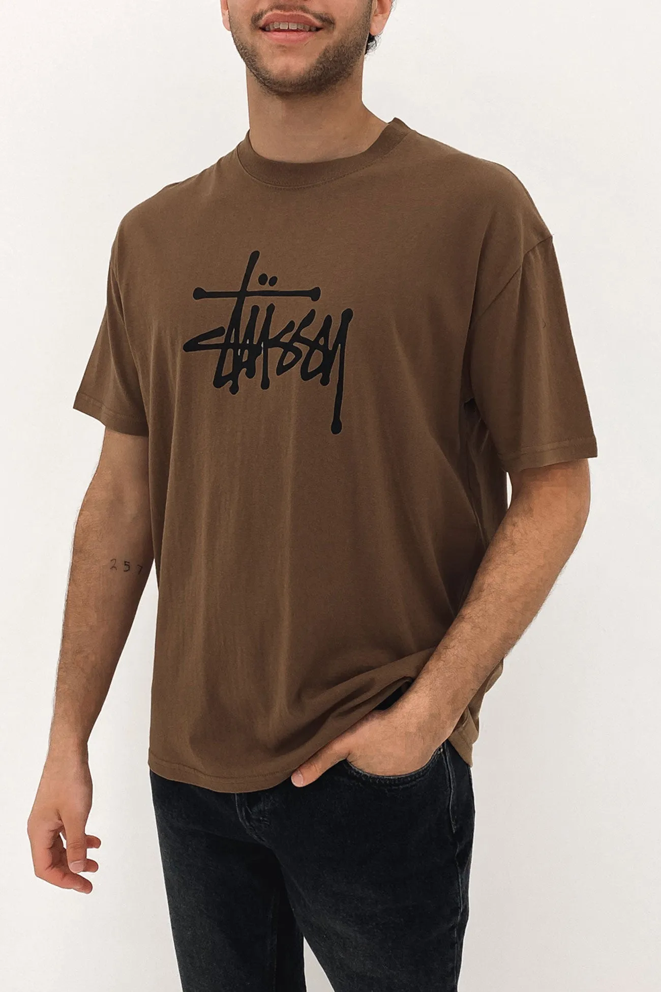 Solid Graffiti Short Sleeve Tee Chocolate