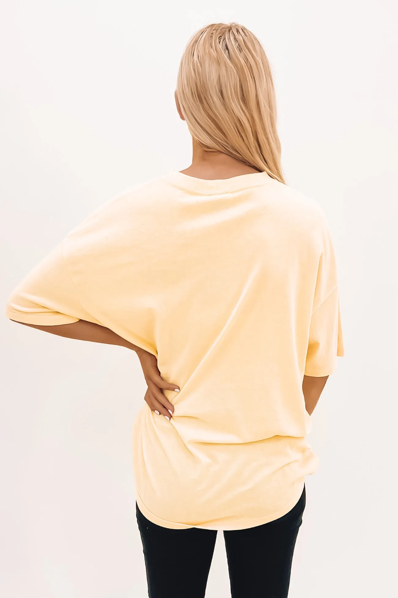 Varsity Relaxed Tee Vanilla